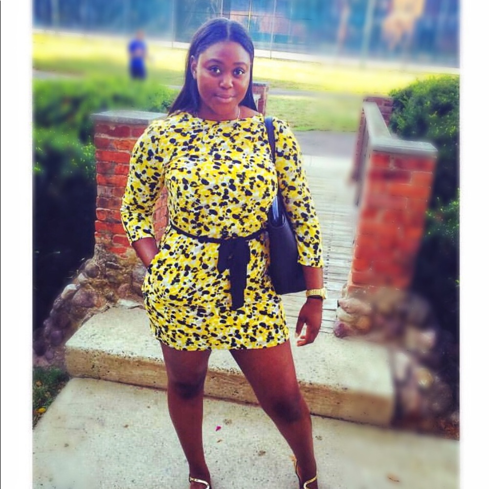 H&M Multiprint Fitted Summer Dress.